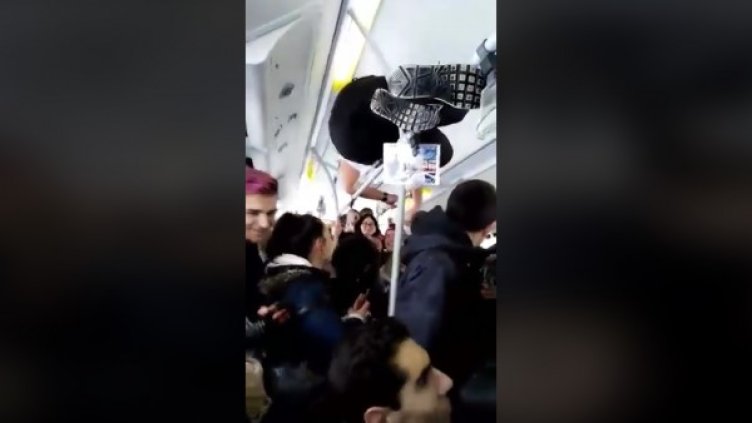 Кадър: Facebook