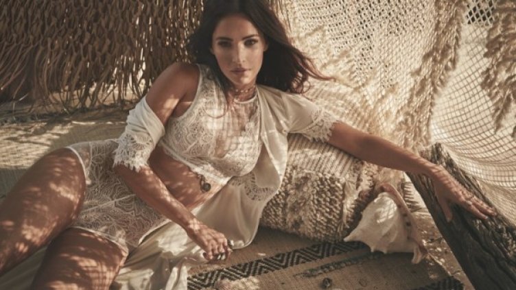 Източник: Frederick's of Hollywood