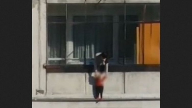 Снимка: Нова