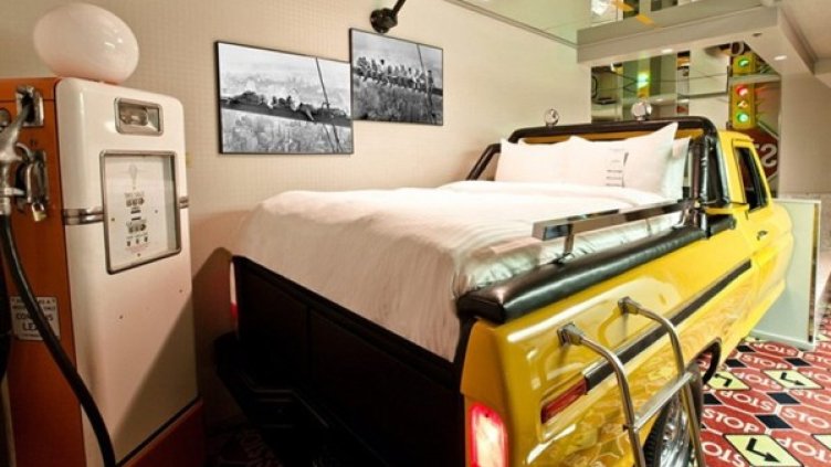 Източник: Fantasyland Hotel