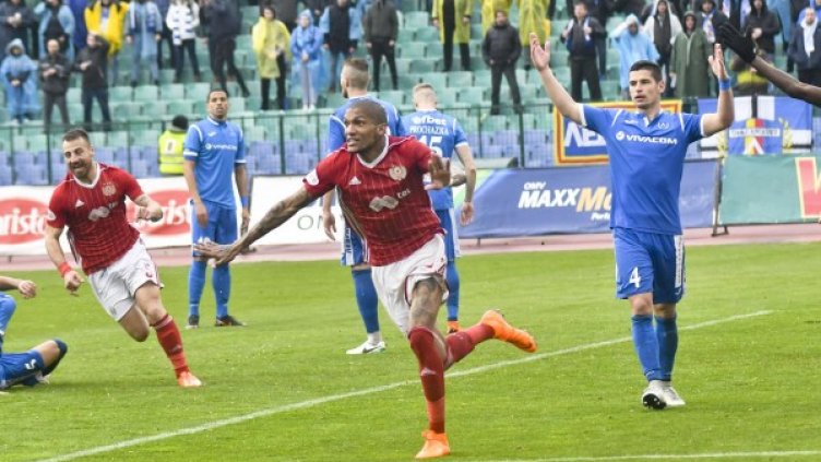 Снимка: Bulphoto.com