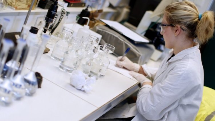 Лабораторията на Софийска вода ще анализира уран във водата