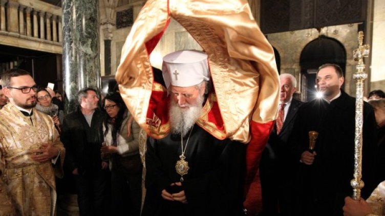 &dagger;Неофит: В Христовото Възкресение е нашата надежда!