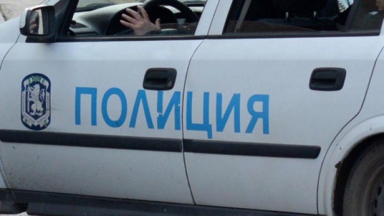 Обир, побой, маскирани вилняха в бензиностанция край Шумен