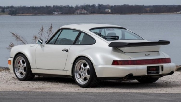 Снимка: Automedia
Снимка: Automedia