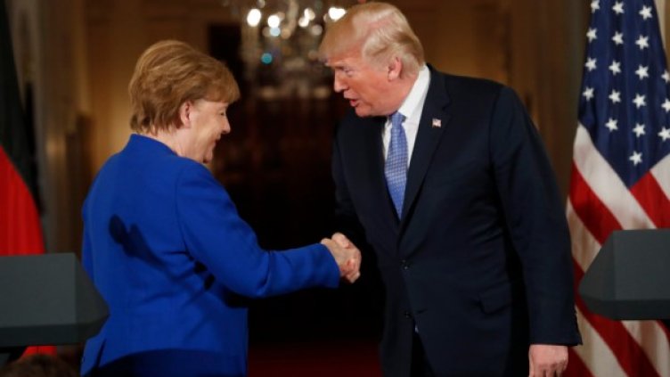 Ангела Меркел и Доналд Туск. Снимка: Reuters