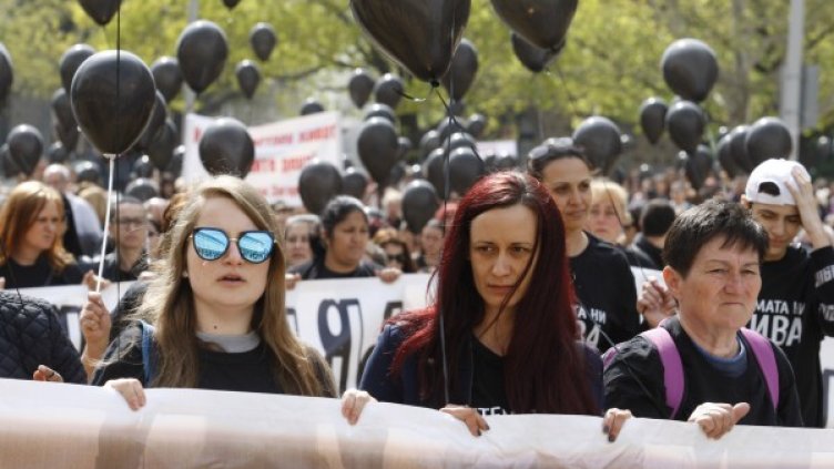 Хората с увреждания: Обречени сме на смърт, къде е държавата?