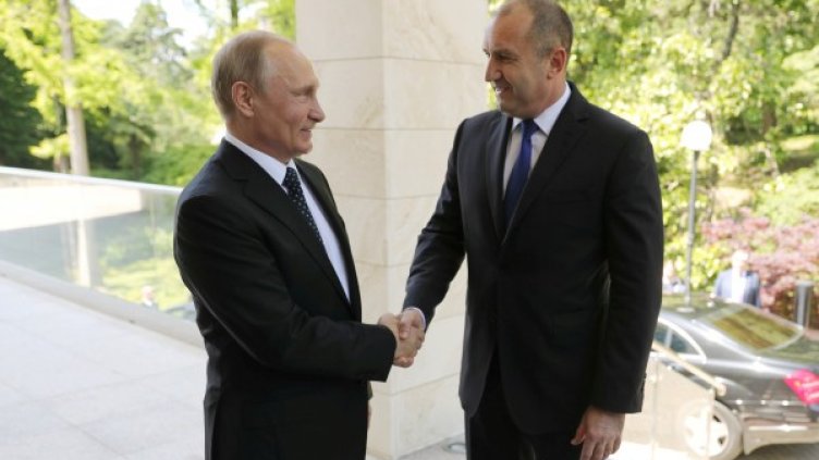 Владимир Путин и Румен Радев. Снимка: Reuters