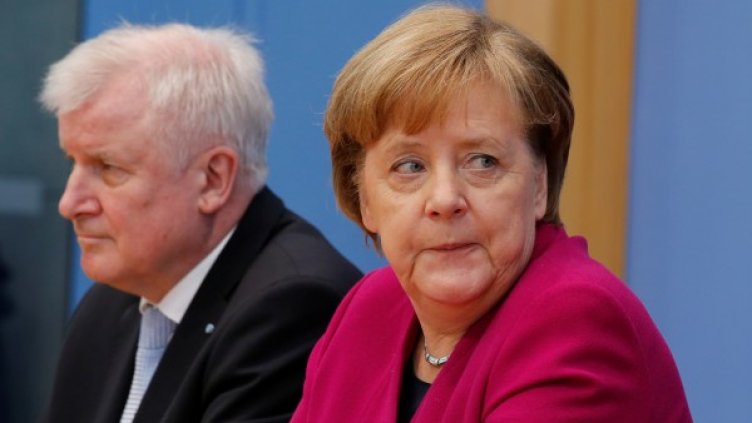 Хорст Зеехофер и Ангела Меркел. Снимка: архив, Reuters