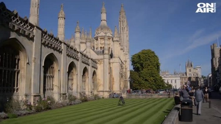 И след Brexit: Англия запазва студентските кредити за учащи от ЕС