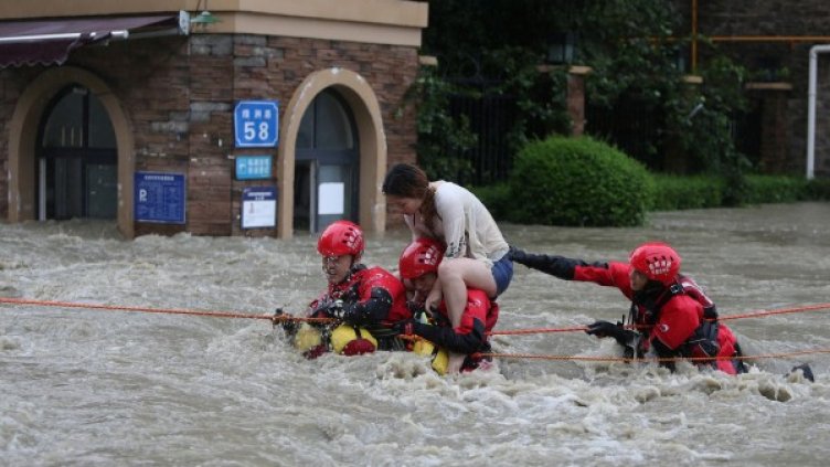 Наводненията в Китай причиниха сериозни щети. Снимка: Reuters