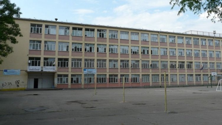 В Първа английска гимназия има две незаети бройки. Снимка: Уикипедия