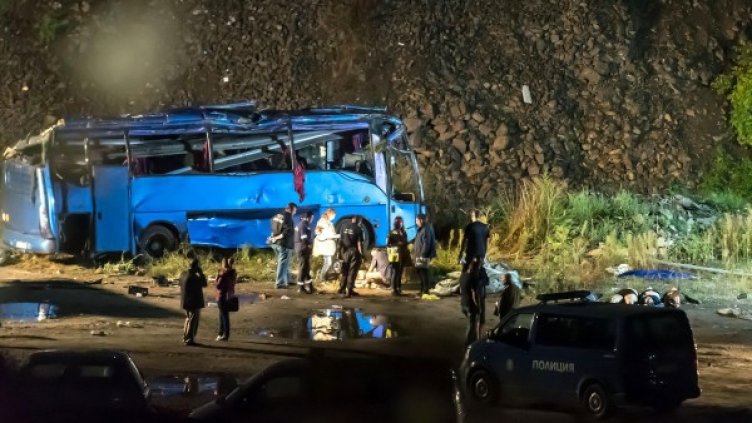 България скърби! Почитаме паметта на жертвите от автобуса ковчег!