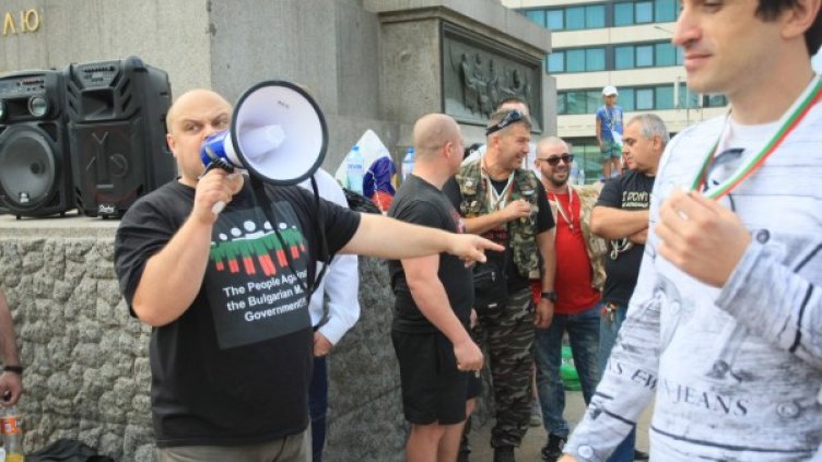 Емил Русанов, един от организаторите на протеста. Снимка: Димитър Кьосемарлиев/Dnes.bg