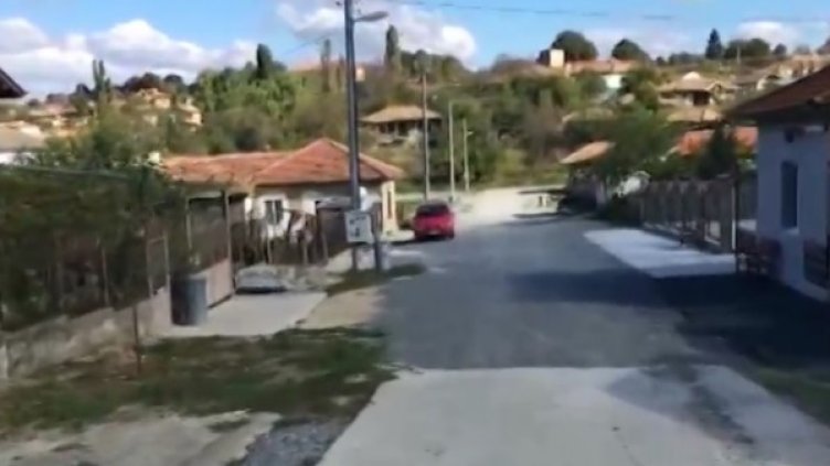 Ремонтираният път. Кадър: Нова тв