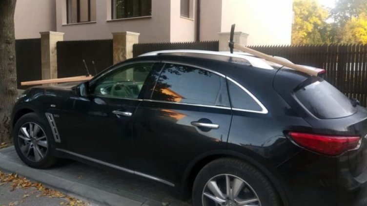 Снимка: Монитор