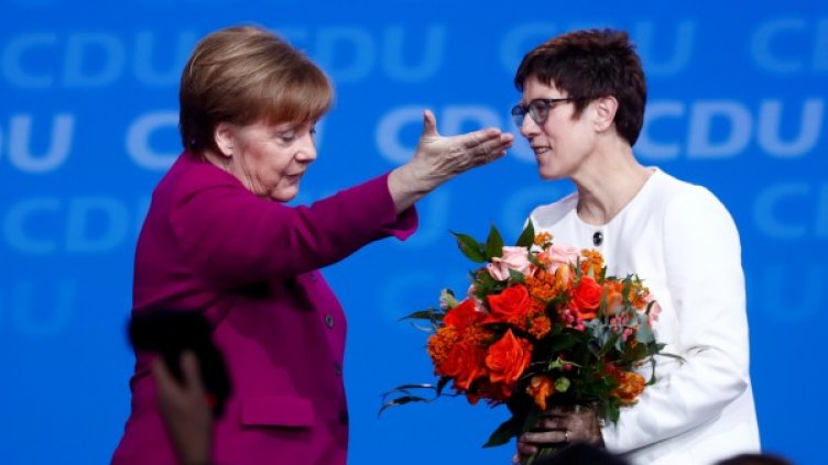 Ангела Меркел и Анегрет Крамп-Каренбауер. Снимка: архив, Reuters