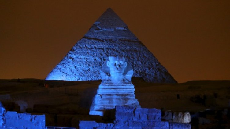 Снимки: Reuters