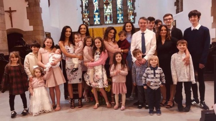 Майка героиня? Майка рекордьор? Многодетната Сю роди 21-во