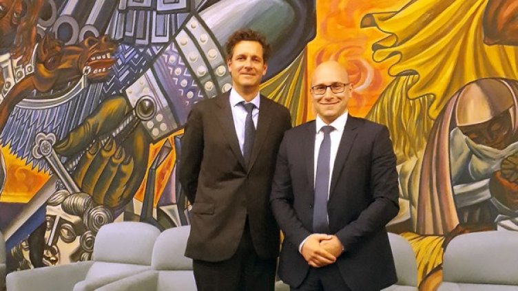 От ляво надясно: Даниел Дрюър, длъжностно лице по защита на данните и ръководител на звеното за защита на данните в Европол и Пламен Славов, DPO на Credissimo