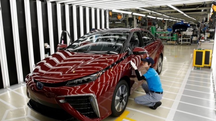 Снимки: Reuters