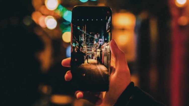 Спечели последен модел смартфон! Гласувай за най-доброто tech устройство на 2018-та!