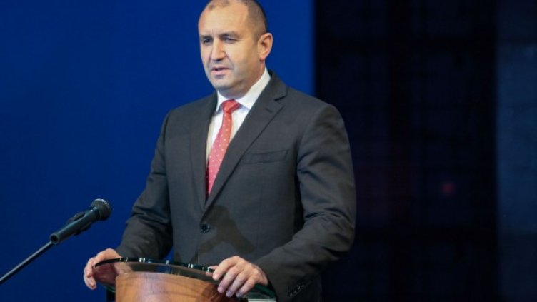 Румен Радев: Да си адвокат не е професия, а мисия!