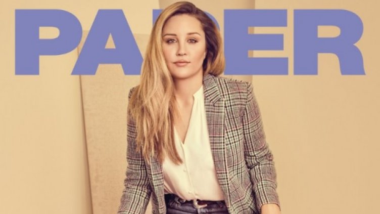 Снимка:  "Paper