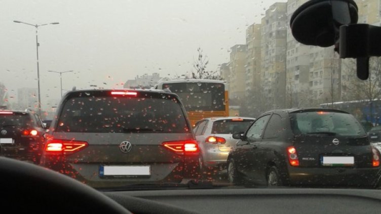 Защо не си купих зелен билет? Защо ми искат 5 лв. на границата?