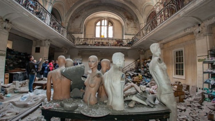 Какво е бъдещето на Централната баня в София? Снимка: Димитър Кьосемарлиев, Dnes.bg