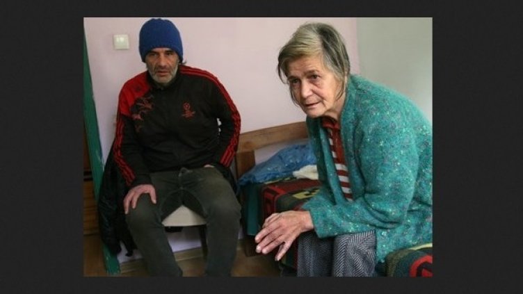 Блага Беберова и синът й Илия. Снимка: "24 часа"