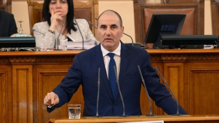 Снимса: Булфото, архив