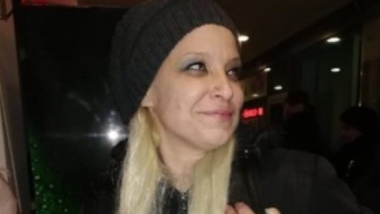 Снимка на Петя преди качването й в автобуса за Гърция. Снимка: "Труд"