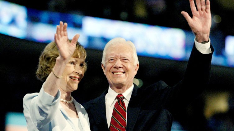 Снимки: Reuters