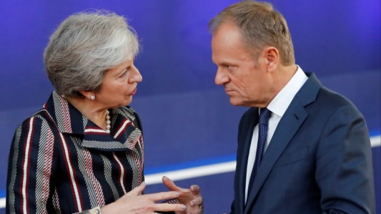 Тереза Мей и Доналд Туск. Снимка: архив, Reuters