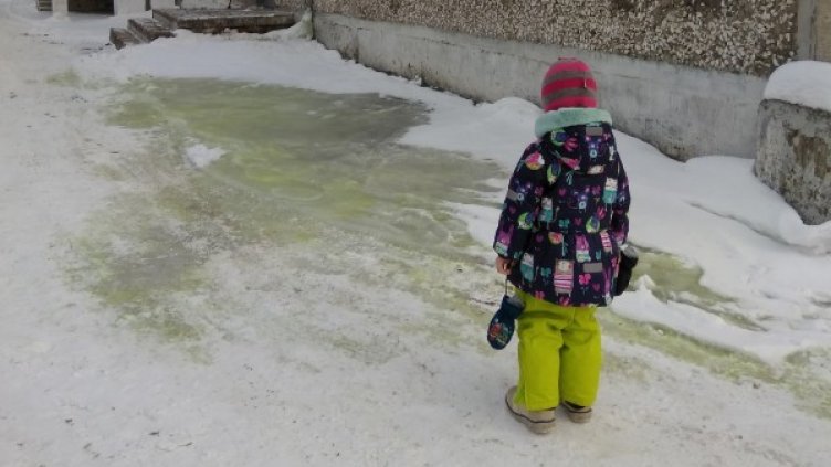 Снимки: Reuters