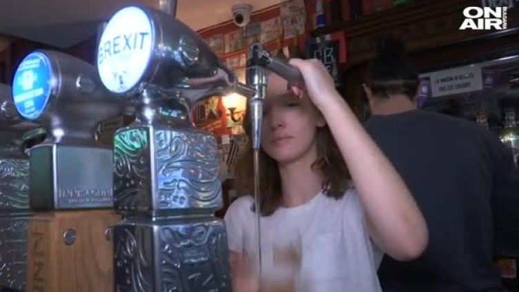 Наздраве за Brexit! Френски пъб сервира бира в чест на събитието