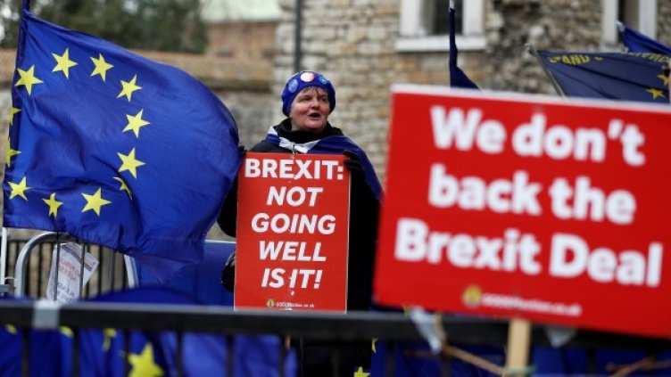 Brexit се отлага &ndash; за 30 юни! Парламентът гласува "за"