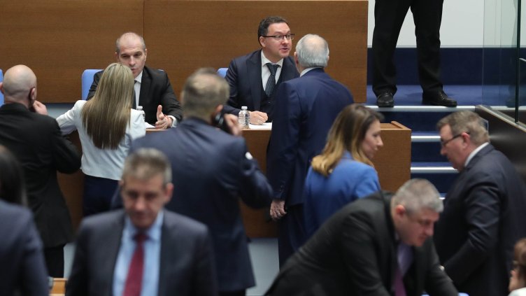 Димитър Кьосемарлиев, Dnes.bg