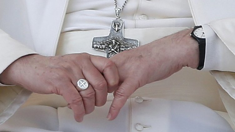 Снимки: Reuters