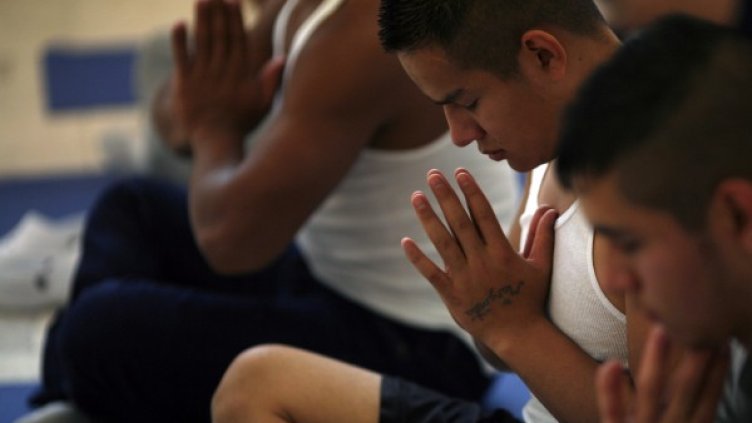 Снимки: Reuters