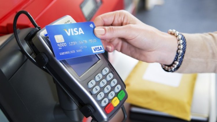 Покупки с безконтактни карти Visa до 50 лв. без ПИН код