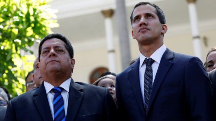Едгас Самбрано в ляво и Хуан Гуайдо (дясно). Снимка: архив Reuters