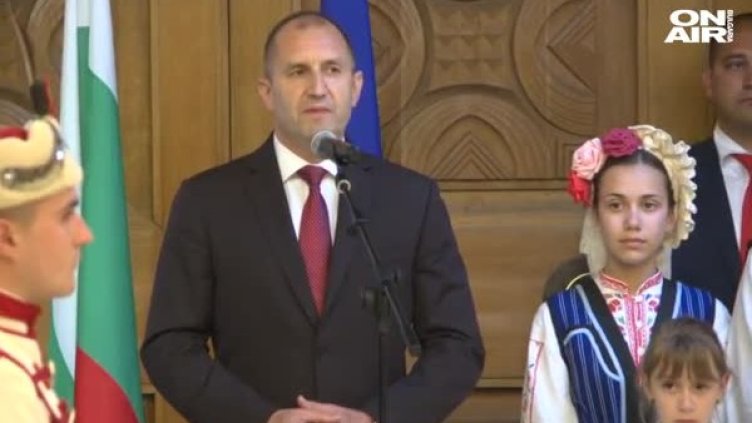 Румен Радев: Истинските дворци на България са нейните училища