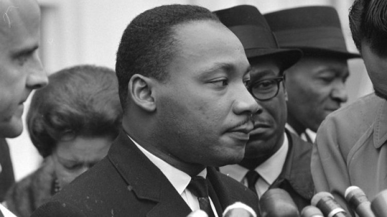 Снимки: Reuters