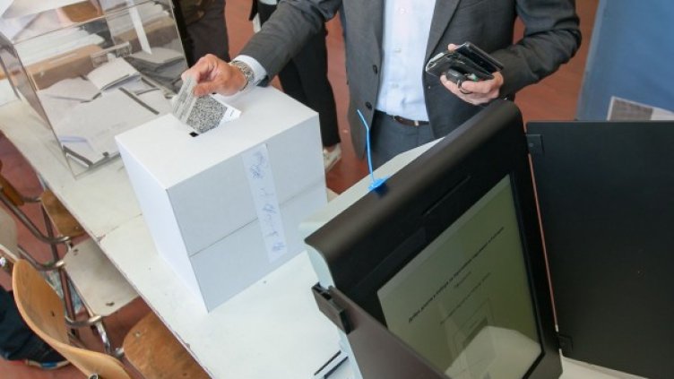 Снимка: Димитър Кьосемарлиев, Dnes.bg