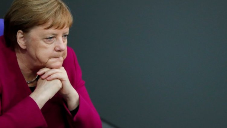 Снимки: Reuters