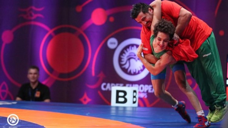 Едмонд и Армен Назарян. Снимка: Българска федерация по борба