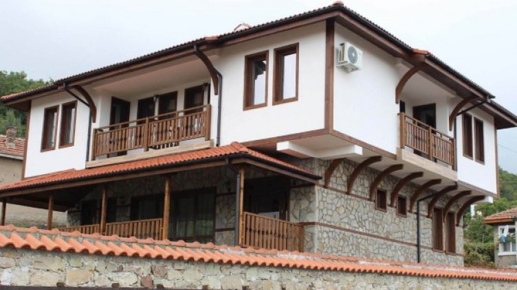 Снимка: Калайджиевата къща