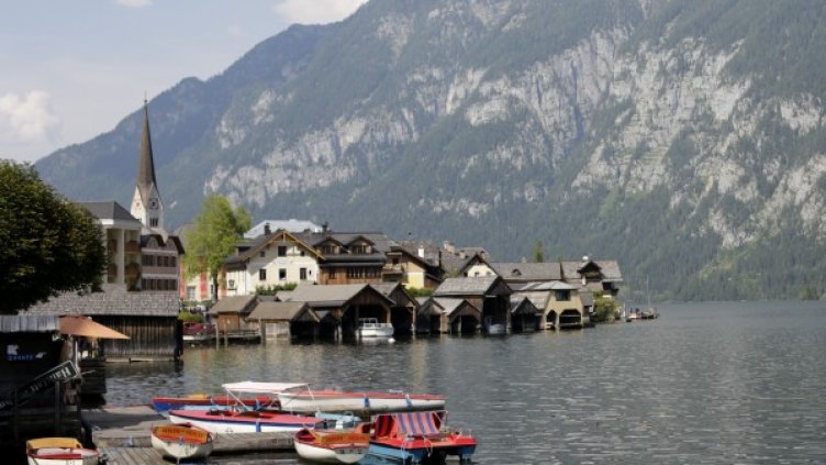 Instagram славата на Халщат: Благословия или проклятие?